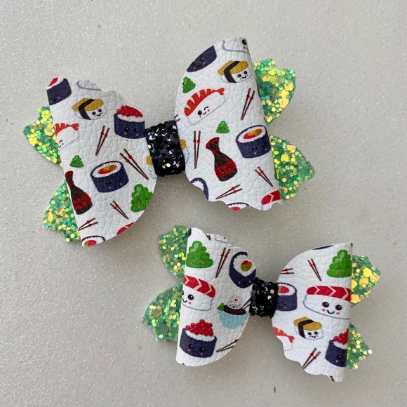 Bows - Picture 2 of 6